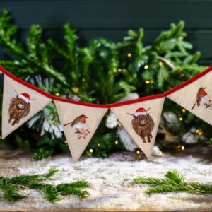 HIGHLAND COW AND ROBIN EMBROIDERED BUNTING