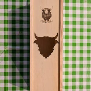 Wooden Dumble Farm wine bottle gift box